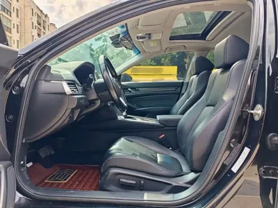 Honda Accord 2020, 82000 км, за 75800 CNY - фото 4