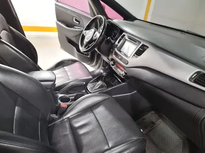 Kia Carens 2014, 104499 км, за 5900000 KRW - фото 17