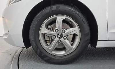Hyundai Avante 2017, 76197 км, за 90000000 KRW - фото 5