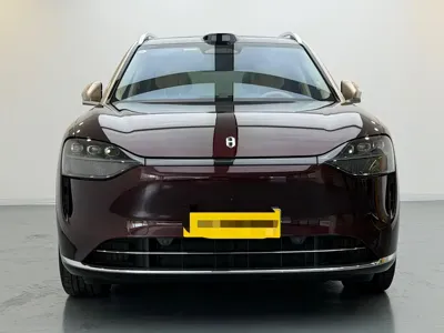 AITO 问界 AITO M9 2025, 8900 км, за 444799 CNY