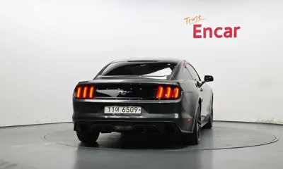 Ford Mustang 2015, 98712 км, за 22220000 KRW
