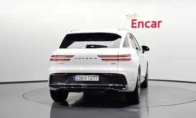 Genesis GV70 2025, 21815 км, за 99990000 KRW