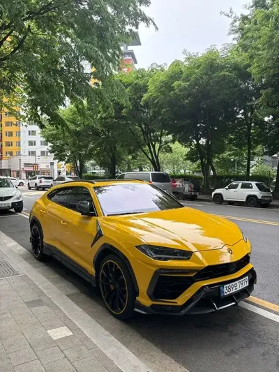Lamborghini Urus · 2022 год