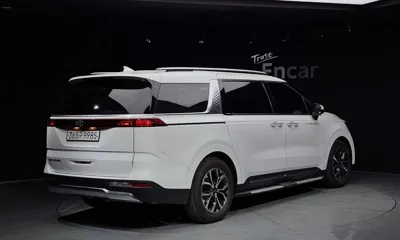 Kia Canival 2021, 115519 км, за 28000000 KRW