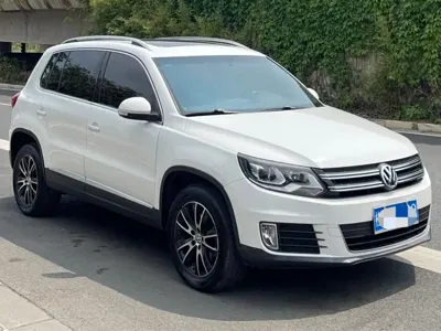 Volkswagen Tiguan 2013, 140000 км, за 23800 CNY