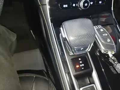 Roewe i6 Max 2022, 13100 км, за 58099 CNY - фото 14