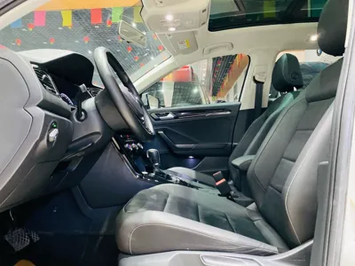 Volkswagen T-Roc 2018, 38600 км, за 75627.41 CNY - фото 13