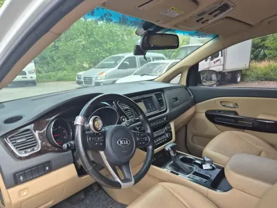 Kia Canival 2019, 157930 км, за 12500000 KRW - фото 14