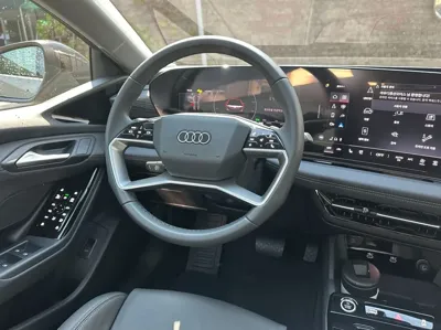 Audi A6 e-tron 2025, 6300 км, за 77000000 KRW - фото 12