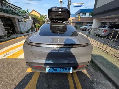 Porsche Taycan 2026, 20000 км, за 200020000 KRW