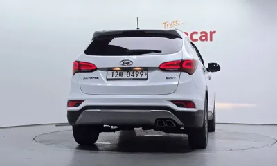 Hyundai Santafe 2016, 173810 км, за 8900000 KRW
