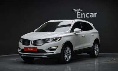 Lincoln MKC · 2017 год