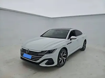 Volkswagen CC · 2022 год