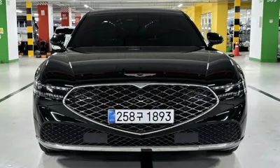 Genesis G90 · 2023 год
