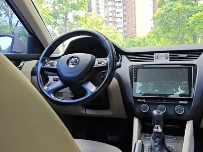 Skoda Octavia 2015, 100000 км, за 16500 CNY - фото 6