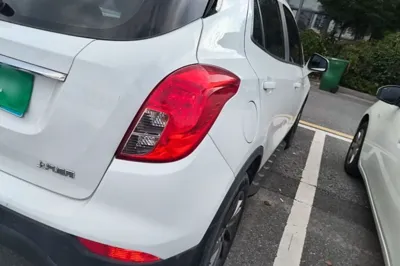 Buick Encore 2016, 81600 км, за 39367.04 CNY - фото 9