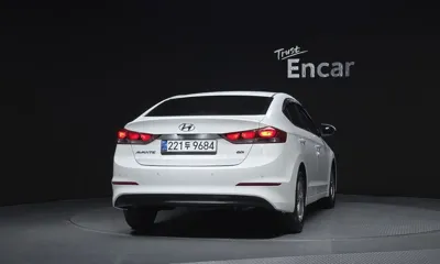 Hyundai Avante 2016, 128336 км, за 6600000 KRW