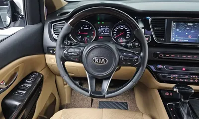 Kia Canival 2018, 214761 км, за 8900000 KRW - фото 13