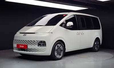Hyundai Staria · 2022 год