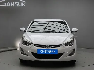 Hyundai Avante · 2016 год