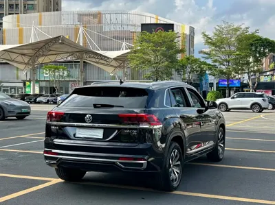 Volkswagen Teramont 2020, 98100 км, за 101800 CNY - фото 6