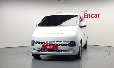 Hyundai Staria 2025, 4403 км, за 33500000 KRW