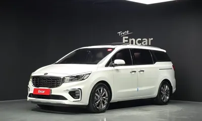 Kia Canival · 2019 год