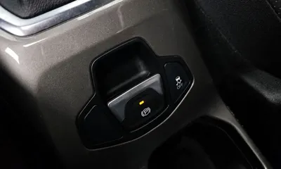 Jeep Renegade 2021, 89438 км, за 14300000 KRW - фото 19