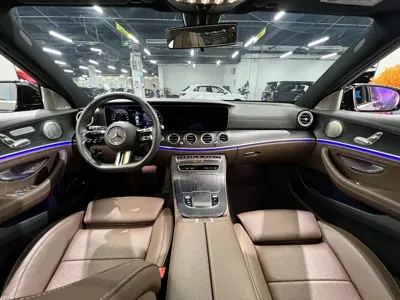 Mercedes-Benz E-Class 2023, 68000 км, за 229800 CNY - фото 8