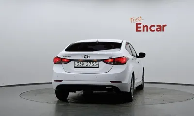 Hyundai Avante 2015, 114064 км, за 6700000 KRW