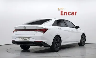 Hyundai Avante 2023, 48687 км, за 17000000 KRW