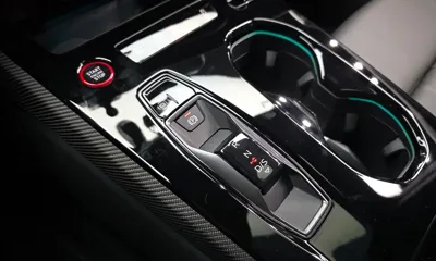 Audi A5 2025, 4230 км, за 53800000 KRW - фото 9