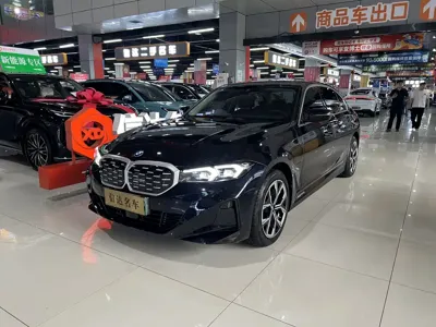 BMW i3 · 2025 год