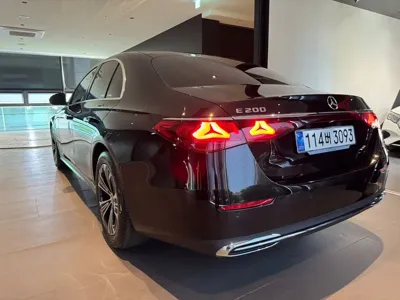 Mercedes-Benz E-Class 2025, 2547 км, за 35000000 KRW - фото 4