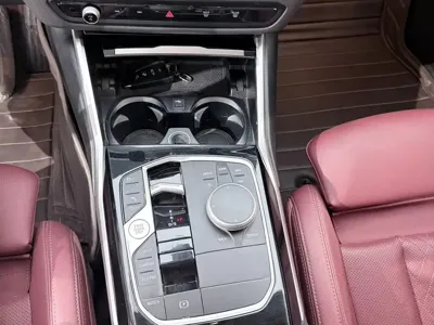 BMW 3 Series 2023, 45000 км, за 213800 CNY - фото 13