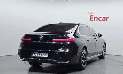 BMW 7-Series 2023, 83633 км, за 86000000 KRW
