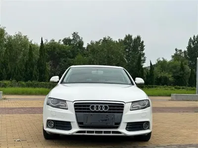Audi A4L 2010, 140000 км, за 19800 CNY