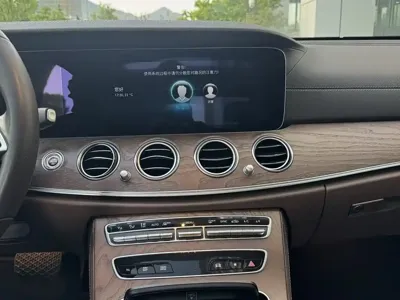 Mercedes-Benz E-Class 2022, 34000 км, за 249000 CNY - фото 8