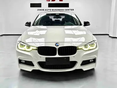 BMW 3 Series 2018, 70000 км, за 81400 CNY