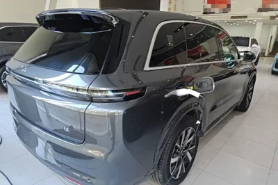 Li Auto L8 2023, 25600 км, за 225106.71 CNY - фото 8