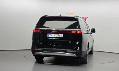Kia Canival 2023, 59823 км, за 24990000 KRW - фото 4