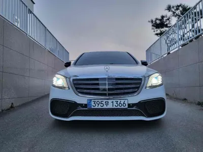 Mercedes-Benz S-Class · 2015 год