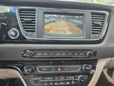 Kia Canival 2018, 162145 км, за 9500000 KRW - фото 9