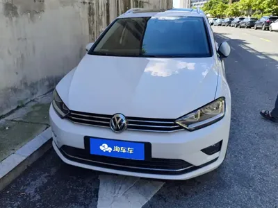 Volkswagen Golf Sportsvan 2018, 27700 км, за 49500 CNY