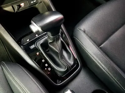 Kia Stonic 2018, 142093 км, за 7500000 KRW - фото 13