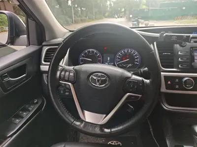 Toyota Highlander 2017, 144800 км, за 72400 CNY - фото 6