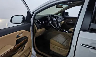 Kia Canival 2018, 135836 км, за 12350000 KRW - фото 10