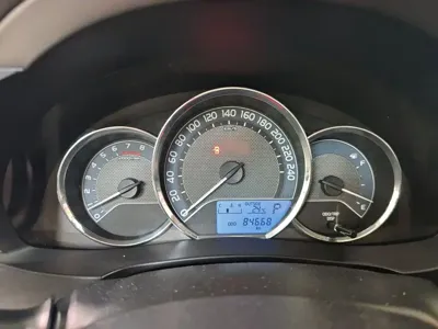 Toyota Levin 2016, 84700 км, за 40100 CNY