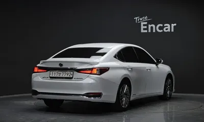 Lexus ES 2021, 100668 км, за 36000000 KRW