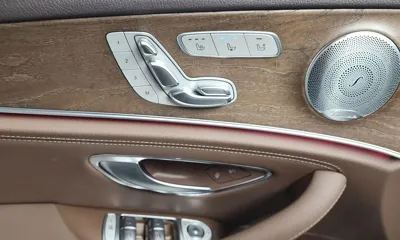 Mercedes-Benz E-Class 2019, 101729 км, за 25900000 KRW - фото 34